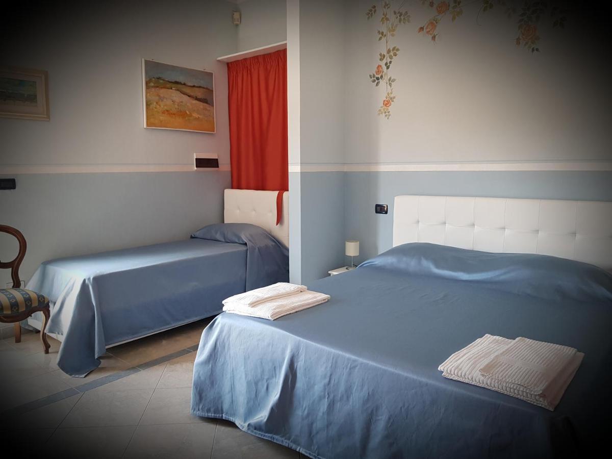 Villa Liberty il Lauro Bed&Breakfast Pisa Esterno foto