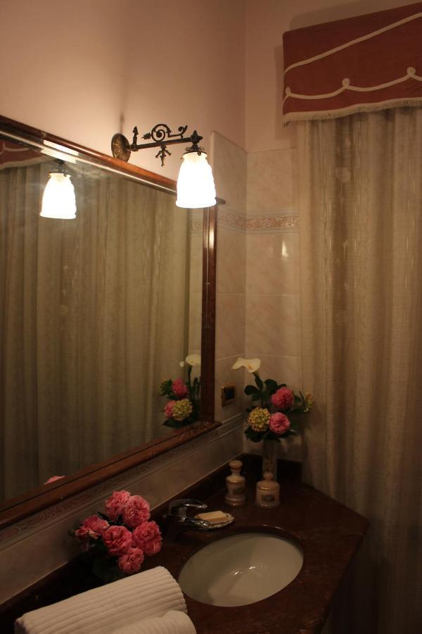Villa Liberty il Lauro Bed&Breakfast Pisa Esterno foto