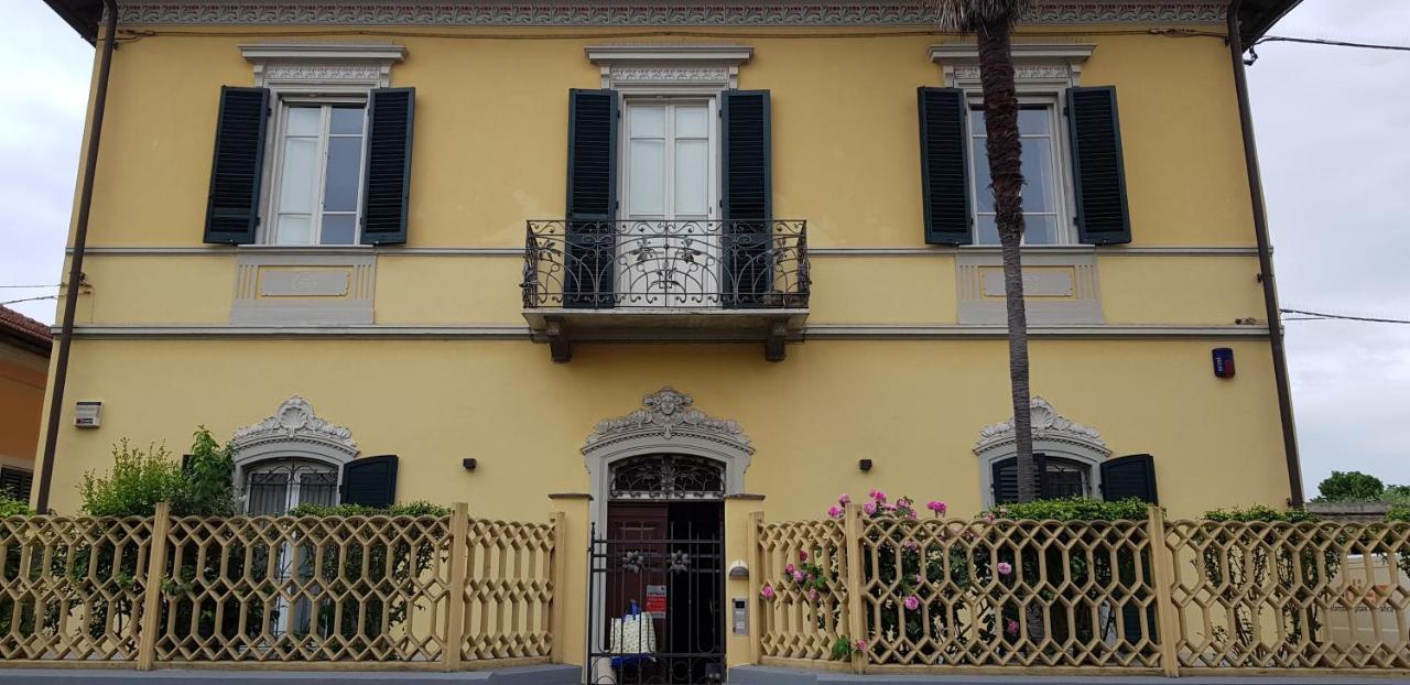 Villa Liberty il Lauro Bed&Breakfast Pisa Esterno foto